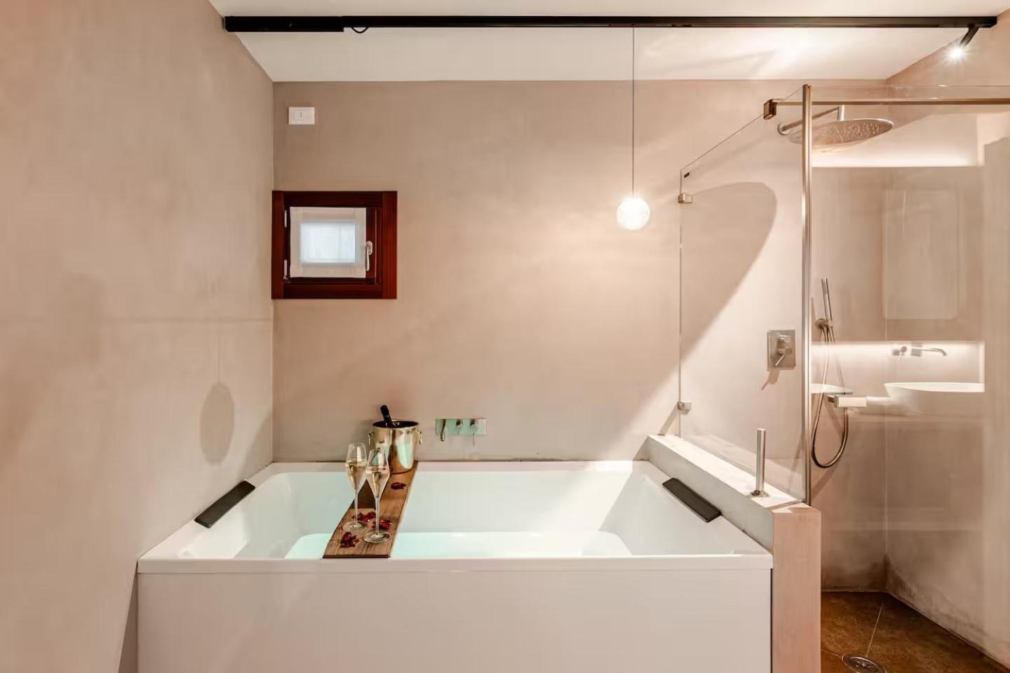 Appartamento Luxury - Private Jacuzzi And Design Venezia